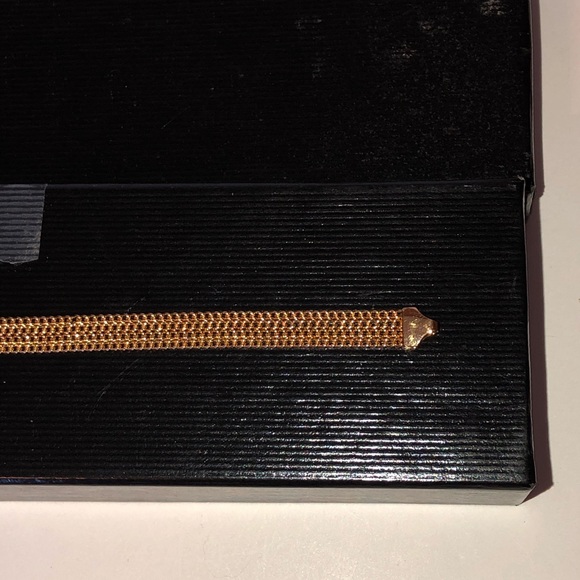 Mesh Gold Bracelet - Picture 5 of 6